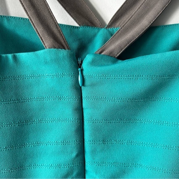 BCBGeneration Women's Color Block Strap Sleeveless Mini Dress Size 2 - Picture 10 of 10